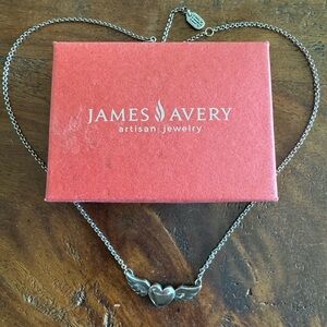 James Avery ✨RETIRED & RARE✨ flying heart w/wings sterling silver 18” necklace